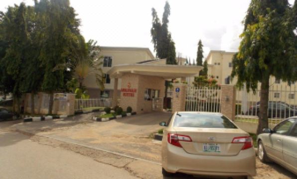 나이에 서배너 스위트(Thornberry Savannah Suite Hotel) 3성급 호텔 스위트룸