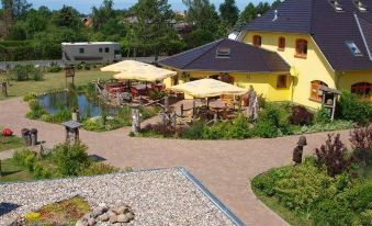 Landhotel Zum Honigdieb - Housity