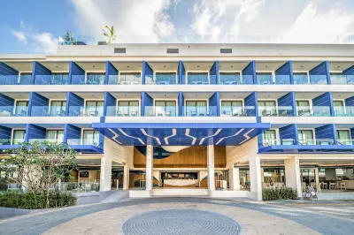 Hotel Clover Patong Phuket Hotel in zona Island Bar