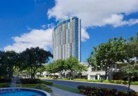 The Ritz-Carlton Residences, Waikiki Beach
