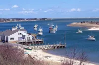 Island Inn Hotels in Martha's Vineyard
