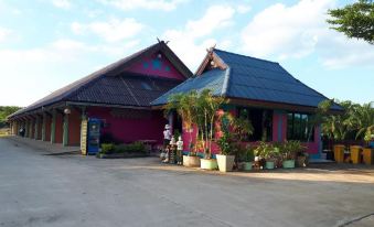 Buachompoo Resort Suratthani