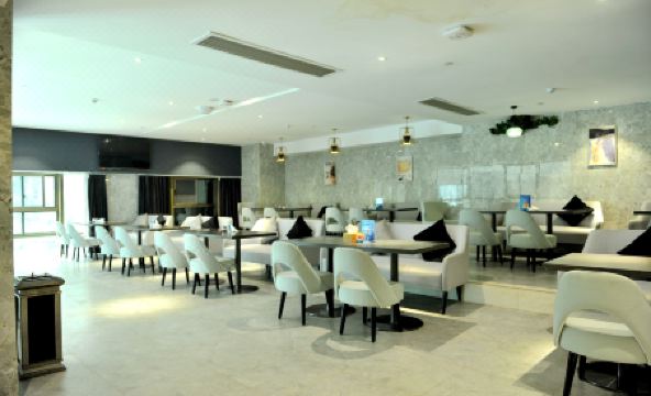Echarm Hotel (Hefei Binhu Convention and Exhibition Center) - Housity