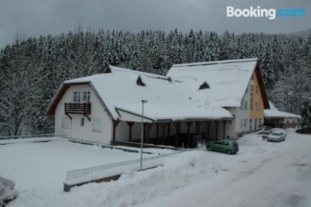 A map displaying the location and surrounding area where a person was killed by an unknown assailant at Apartment Spindleruv Mlyn Labska