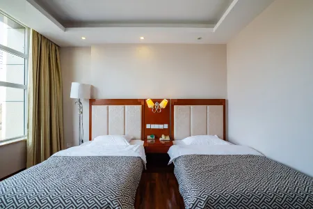 Qianqiu Holiday Hotel Xilinhot