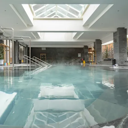 Gu Er Gou Hot Spring Resort