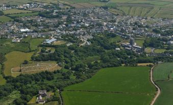 Penrhiw Priory