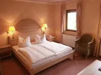 Gasthof Und Landhotel Zur Ausspanne Hotel a Wilsdruff