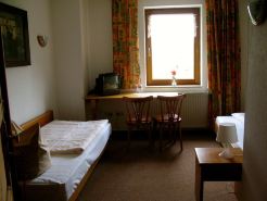 Landhotel Goldener Becher