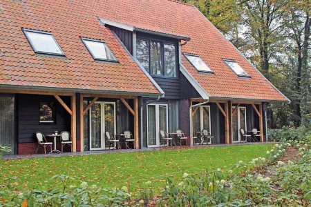 Hotel Erve Hulsbeek Отели в г. Ootmarsum