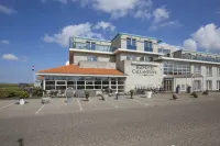 Fletcher Badhotel Callantsoog Hotel dekat Grand Cafe De Foyer