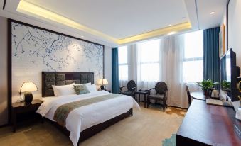 Qilinwan Hotel (Xiangyang Changhong Road Minfa Plaza)