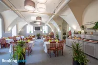 JUFA Hotel Seckau - Parkplatz