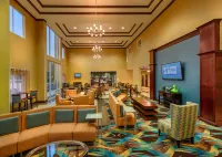 Holiday Inn Express & Suites Red Bluff-South Redding Area