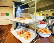 Comfort Suites Waco Near University Area - Bữa sáng