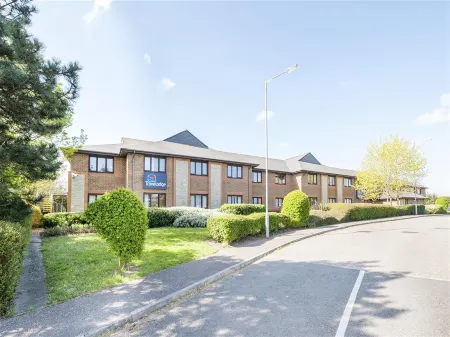 Travelodge Hotel - Taunton Отели в г. Тонтон Дин Дистрикт