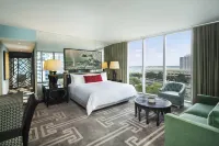 W Miami