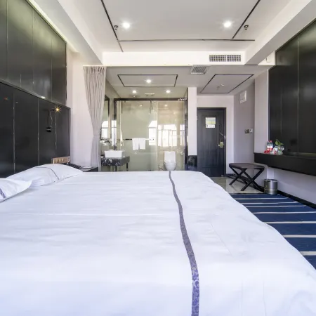 Hotels in Yiningbaiman