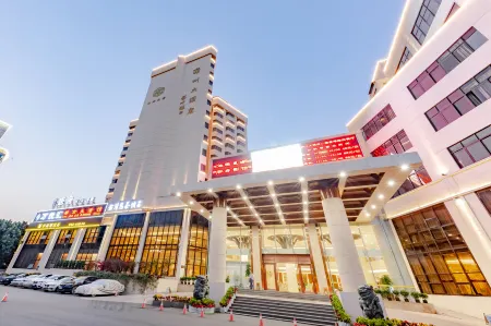 Zhangzhou Hotel Отели рядом с достопримечательностью «Hokkien Watertown»