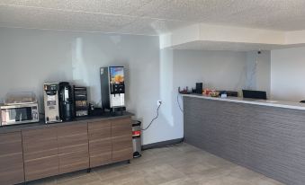 Westport Inn - Housity