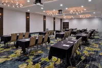 Holiday Inn & Suites Farmington Hills - Detroit NW Hotels in Farmington Hills