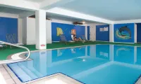 Mayfair Gardens - Uima-altaat