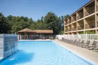 Best Western Ambassador Inn  Suites - piscine