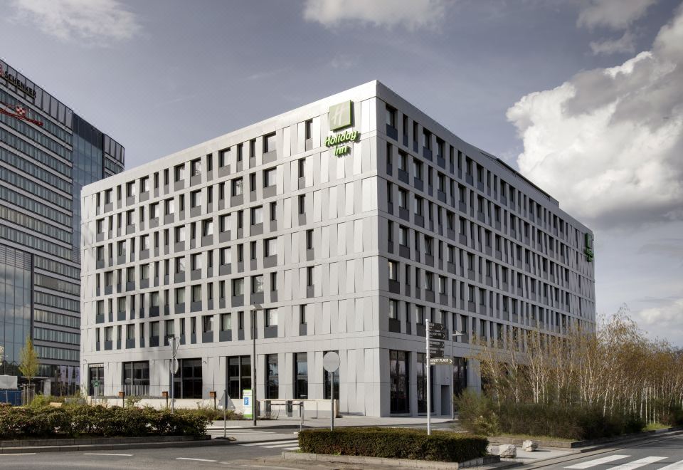 Holiday Inn Frankfurt Airport 피트니스룸 이미지