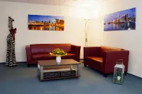 Hotel am Düsseldorfer Platz