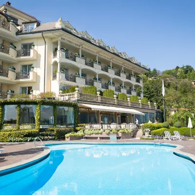 Hotel Villa e Palazzo Aminta Отели рядом с достопримечательностью «Изола Супериоре»