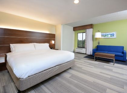 Holiday Inn Express & Suites Raleigh Durham Airport at RTP