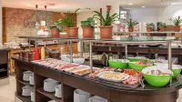 Holiday Inn Munich City Centre - 조식 운영