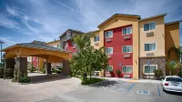 Best Western Plus Wasco Inn  Suites