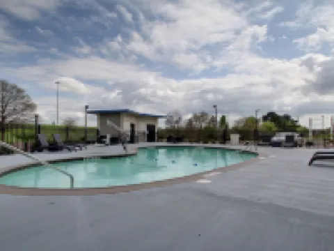 Holiday Inn Express & Suites JACKSON DOWNTOWN - COLISEUM by IHG Hotels in Jackson