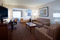 Holiday Inn Express & Suites ST. Cloud
