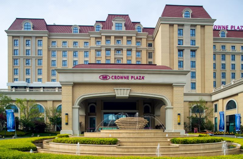 Crowne Plaza Qingdaoorientalmoviemetropolis by IHG photo 6