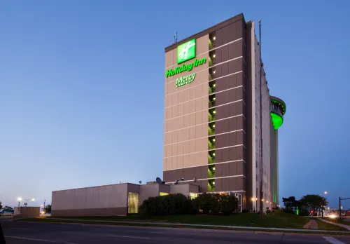 Holiday Inn DES MOINES DTWN - MERCY AREA by IHG - Nouto- ja jättöpalvelut
