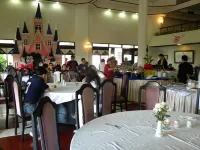 Hotel Sibayak Internasional - breakfast