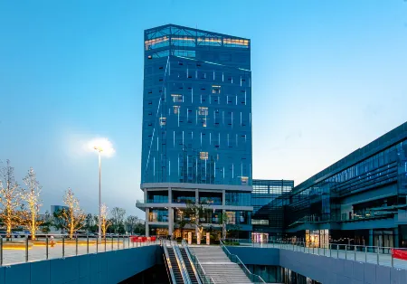 Tianquan Yundu Hotel Отели рядом с достопримечательностью «Yongshou Sita»