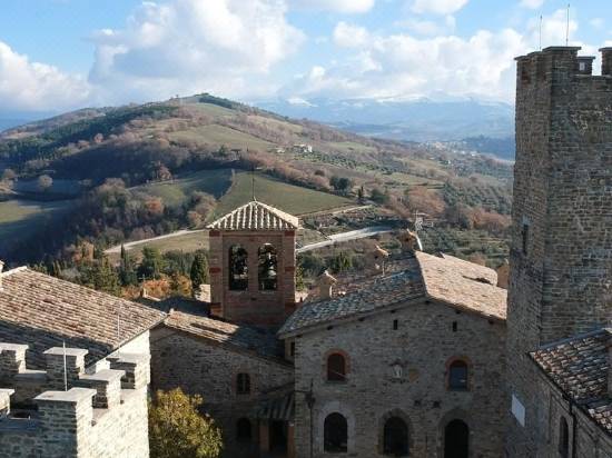 II Castello di Giomici-Valfabbrica Updated 2022 Room Price-Reviews & Deals  | Trip.com