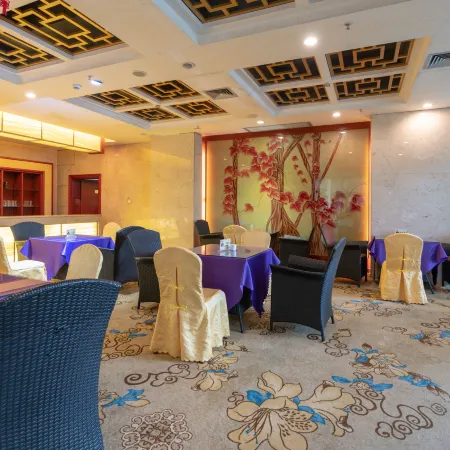 Binjiang Hotel