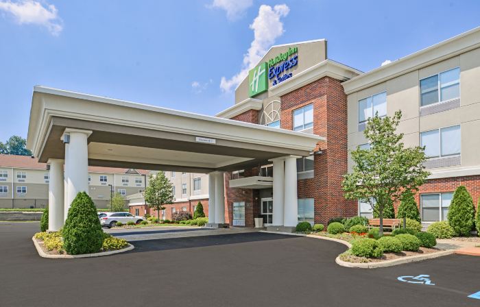 Holiday Inn Express & Suites PARKERSBURG - MINERAL WELLS by IHG