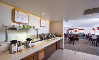 Holiday Inn Express Warwick - Stratford-Upon-Avon