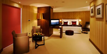 Crowne Plaza Istanbul Harbiye