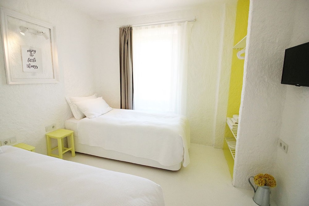 Peremere Alacati Otel