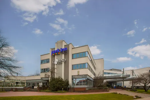 Park Inn by Radisson Lübeck Hotels in der Nähe von von Lübeck Hbf