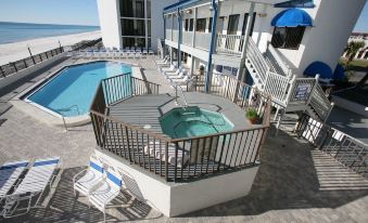 AquaVista East 604 - 2 Br Condo by RedAwning