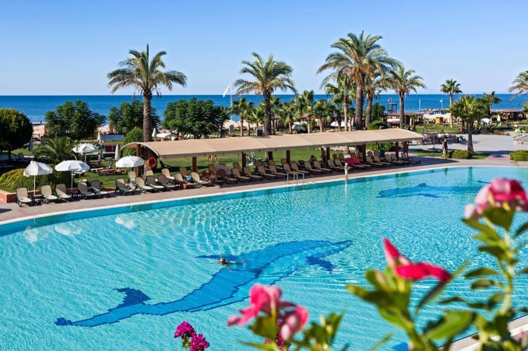 Maritim Pine Beach Resort Belek