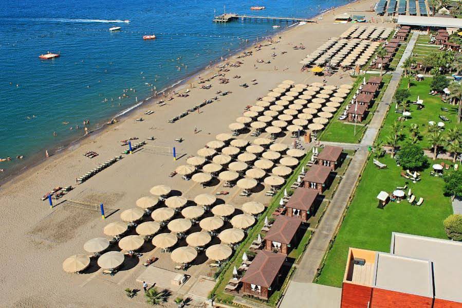 Maritim Pine Beach Resort Belek