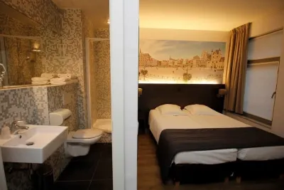 3 Paardekens - City Centre Hotel Hotels near Onze-Lieve-Vrouw van Hanswijk